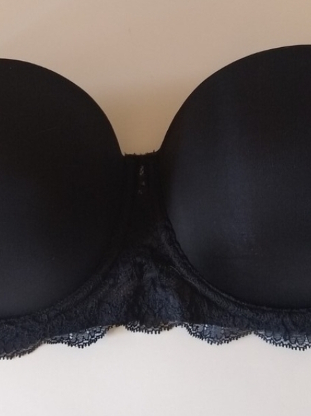 Angels Black Strapless Lace-Trim Smooth Cup Bra